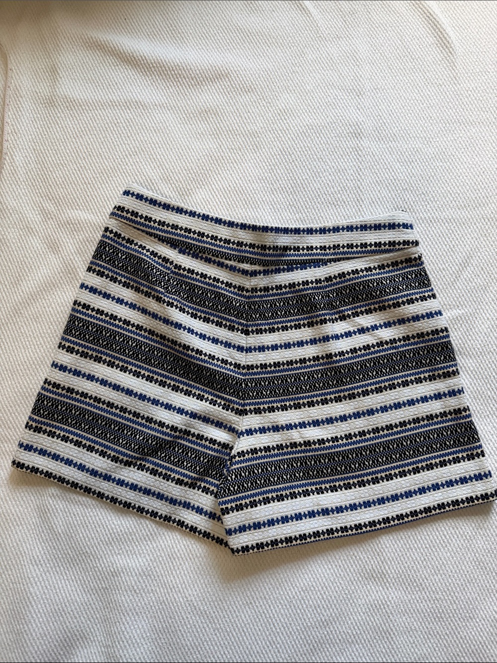 GAP High-Waist Striped Black and Blue Shorts - Picture 2 of 5
